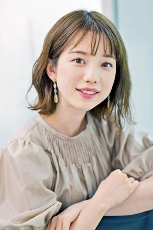 弘中绫香