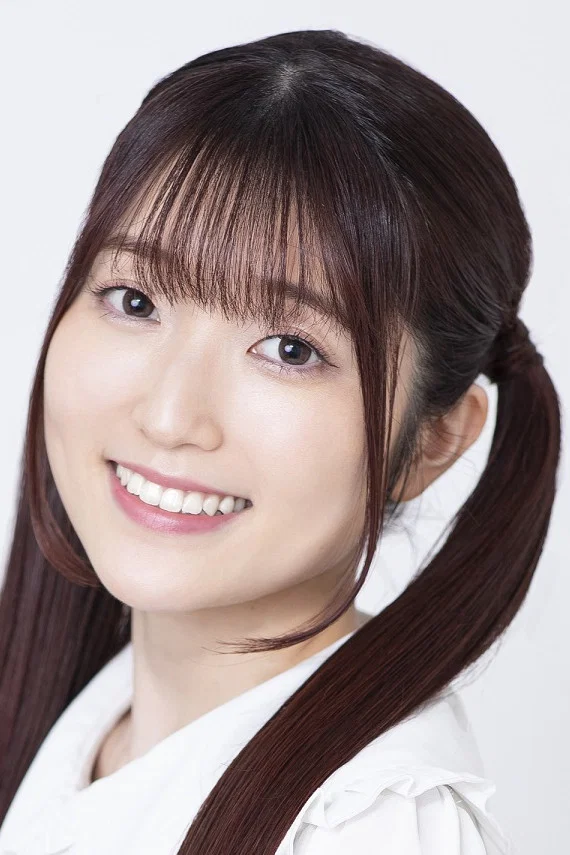薄井友里