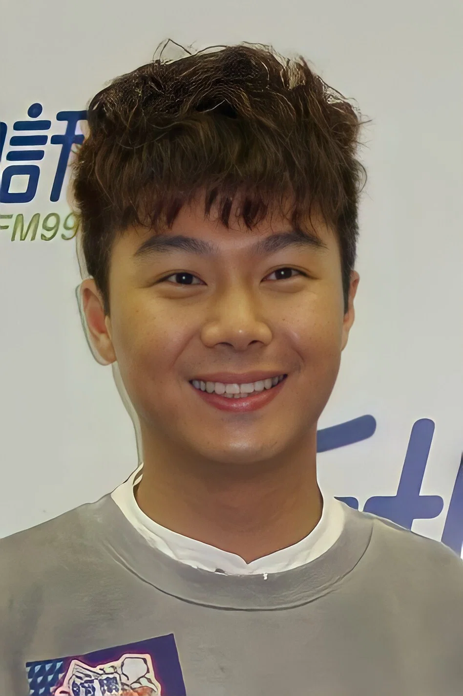 周奕玮