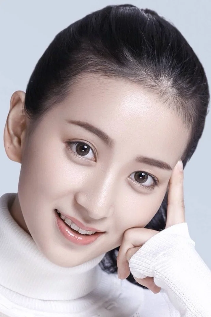 卢佳