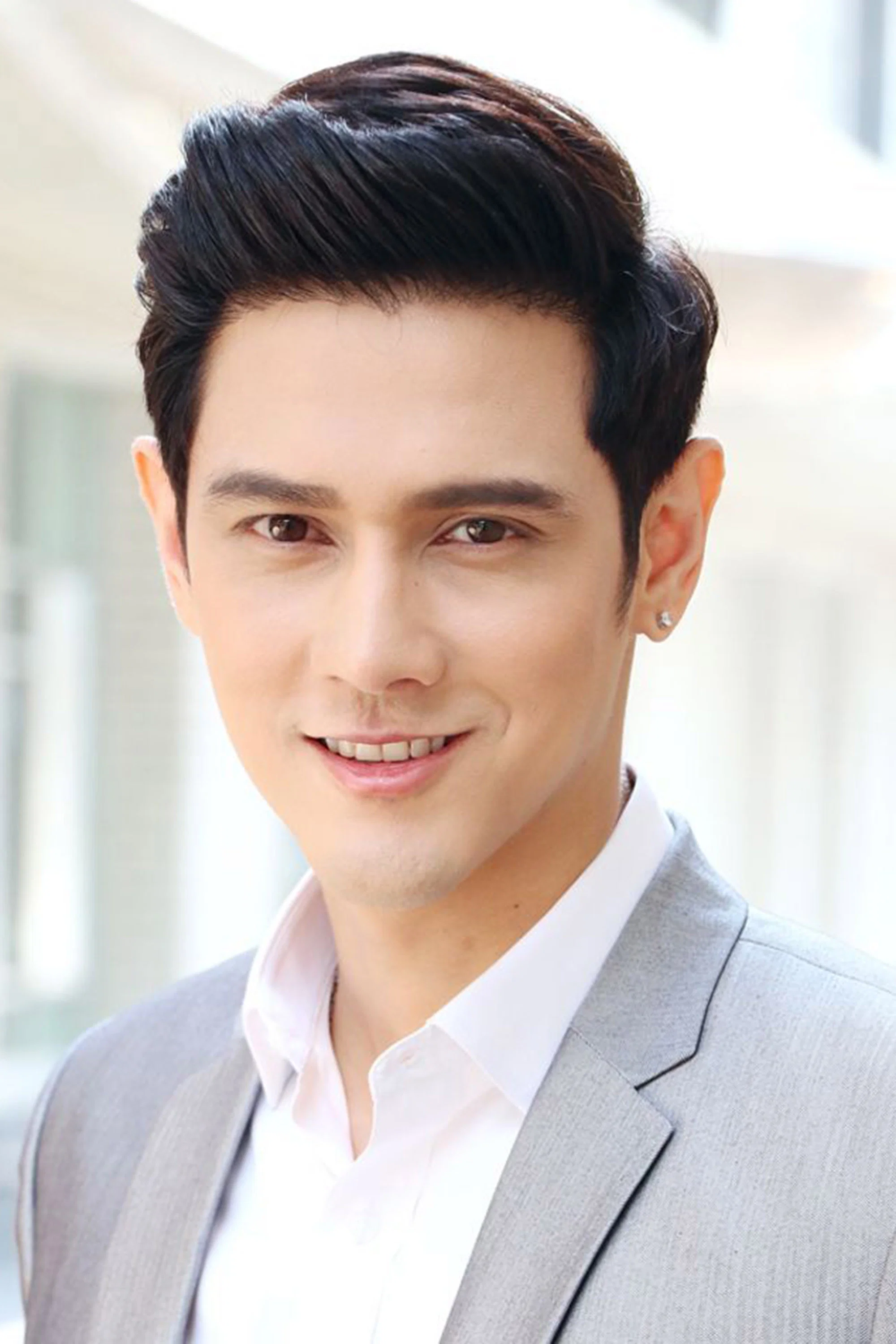 ดนฐ์ คมสันต์ อรุณเรืองสวัสดิ์