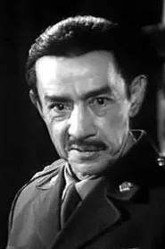 李文伟