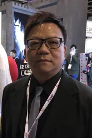 黄育德