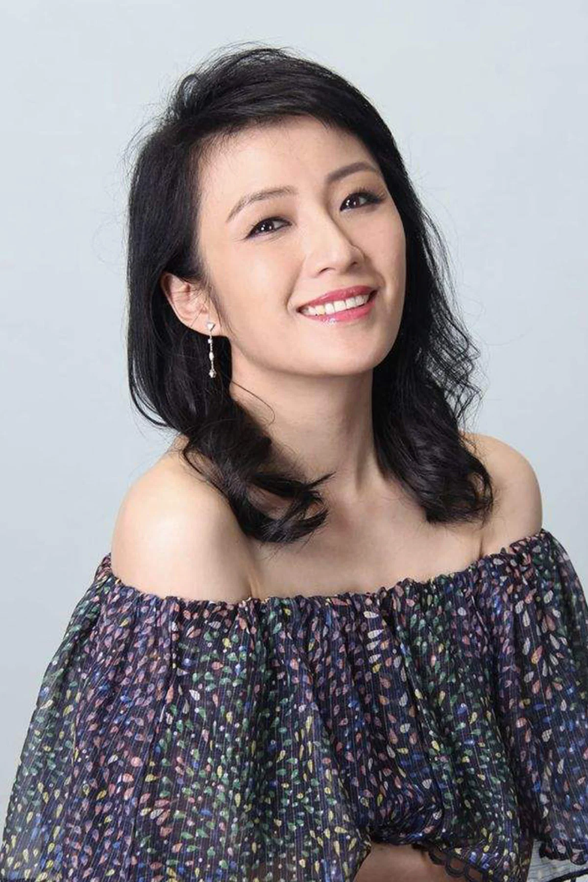 何婉盈