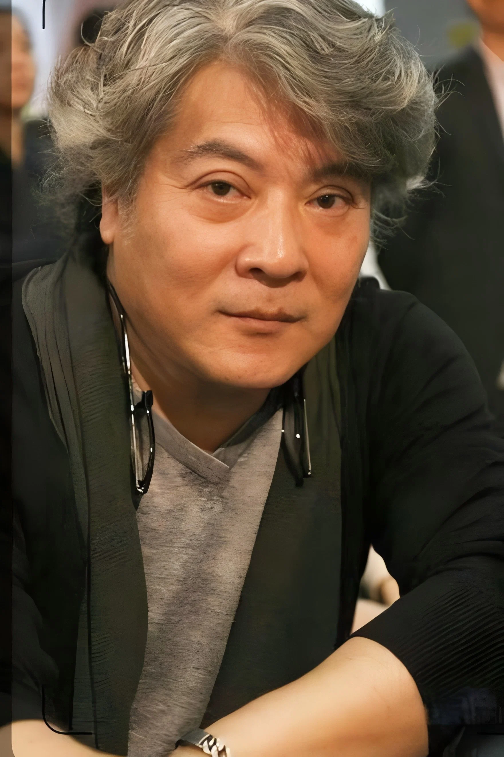 龙隆