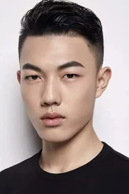 王咨越