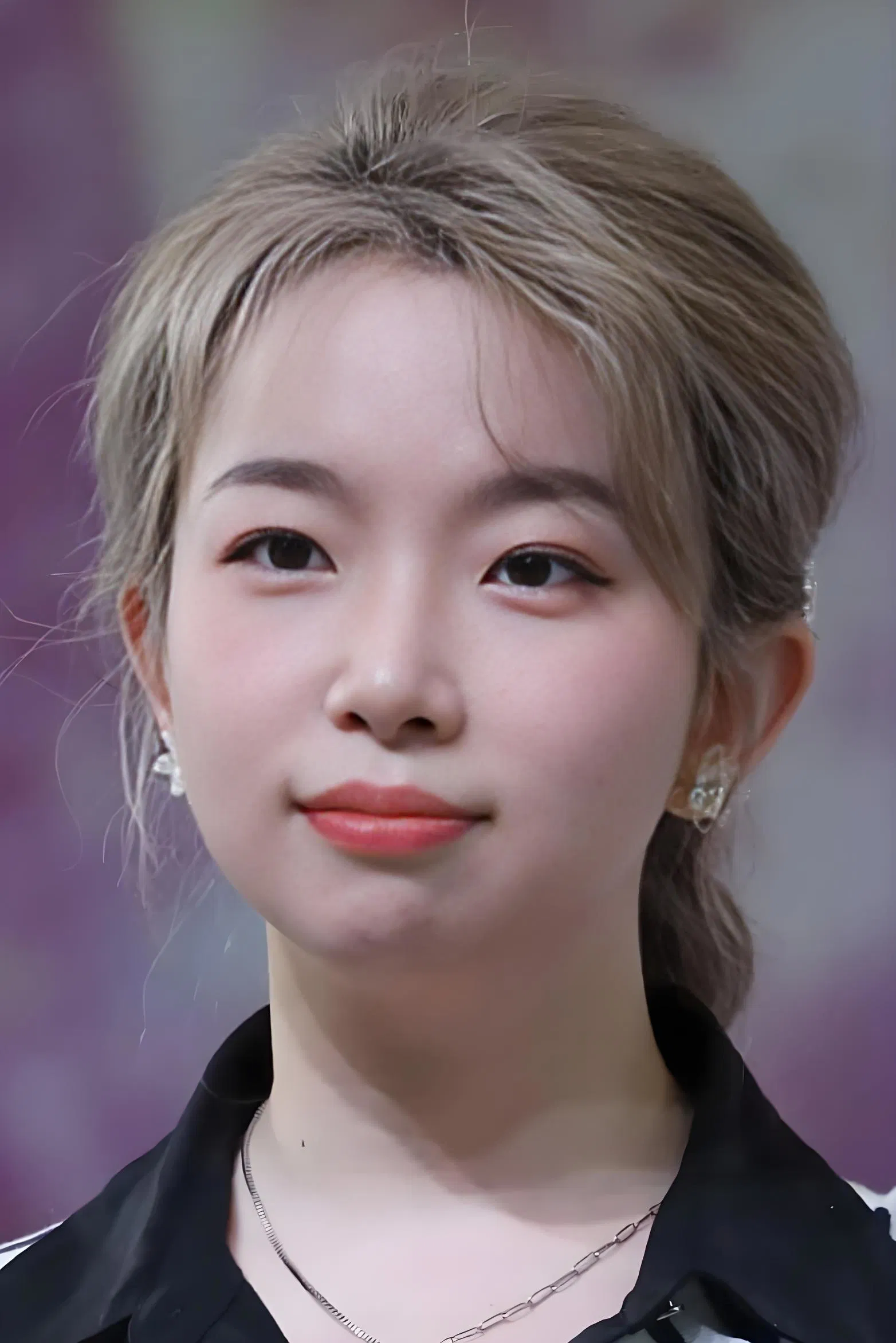贺文潇
