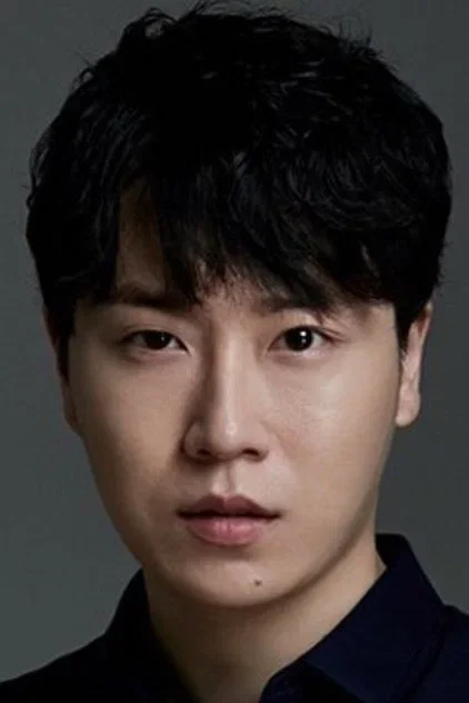 李玟彬