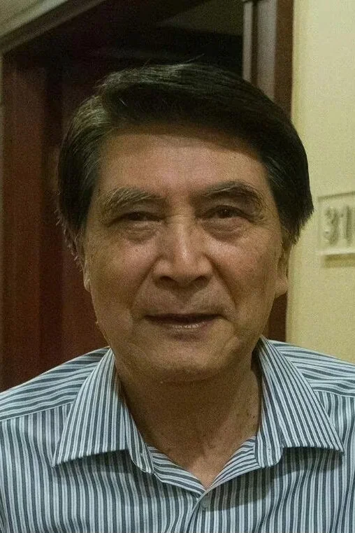 严崇德