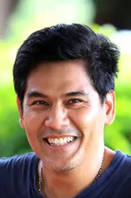 วัชรเกียรติ บุญภักดี