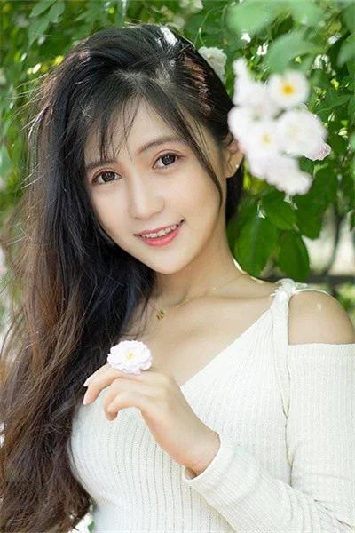 颜嫣