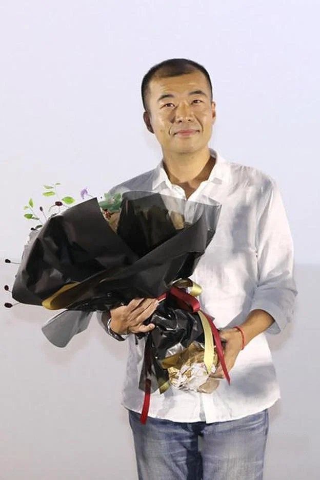 邓斐