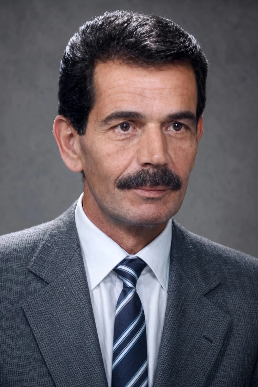 بسام لطفي