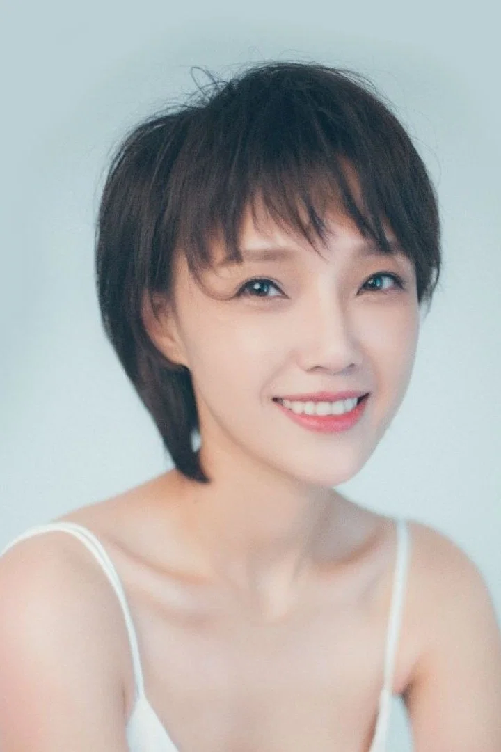 张舒妍