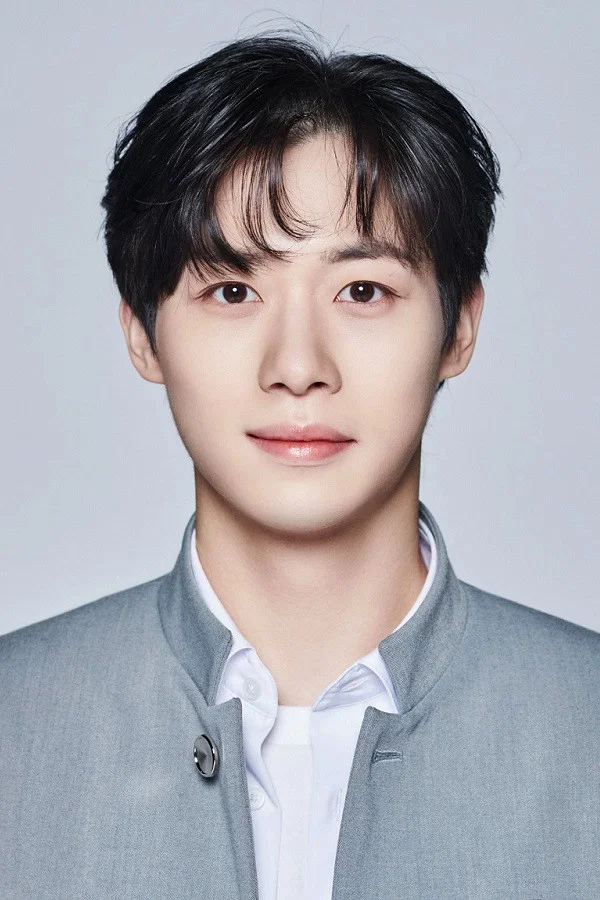 杨钧