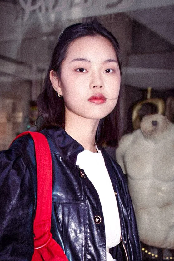 Yixin Zhang