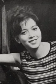 渚真弓