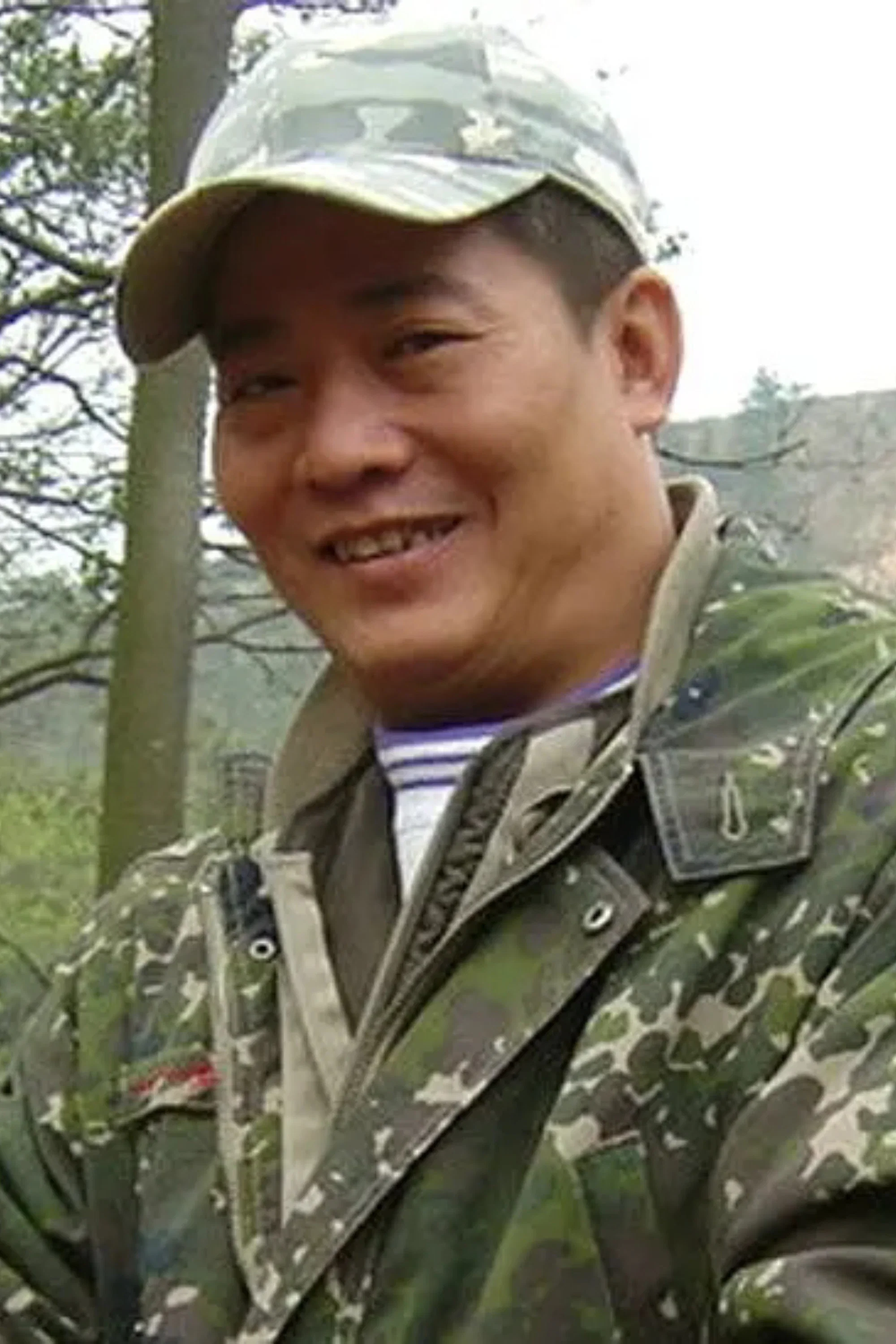 刘崇峰