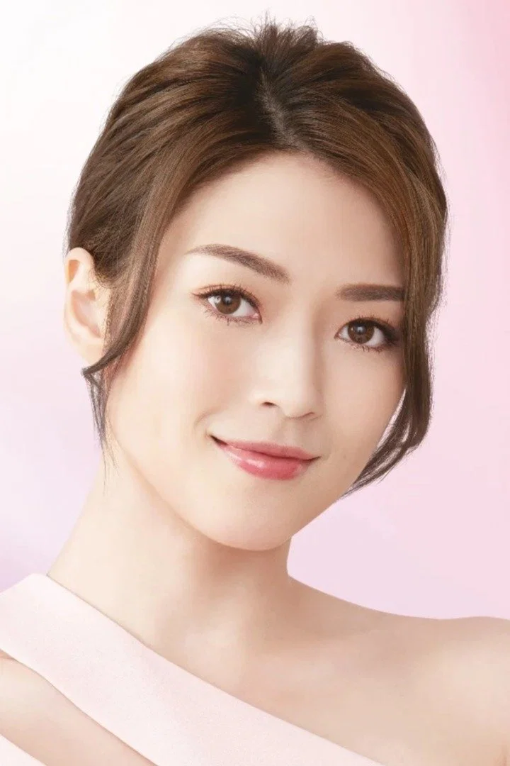 连诗雅