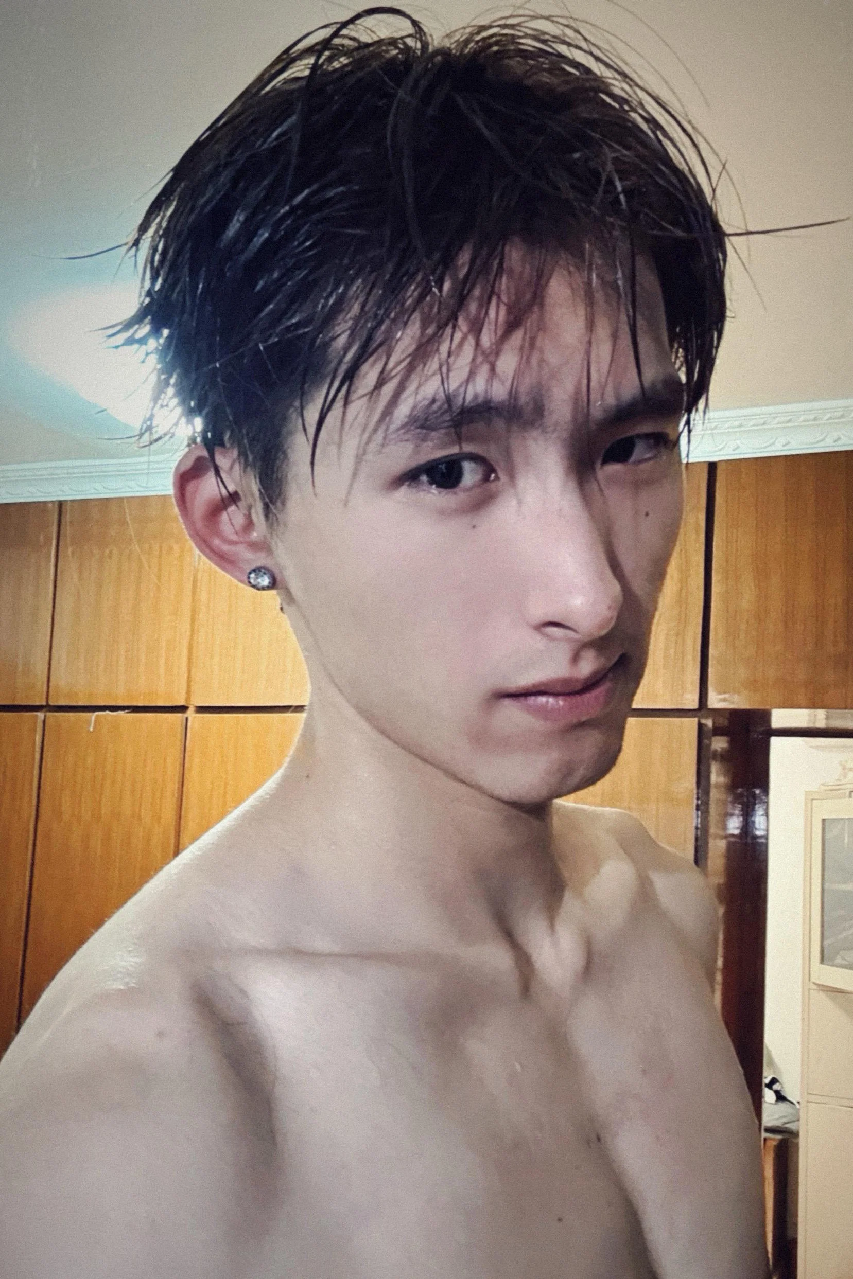 陈遥