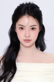 周伊潼
