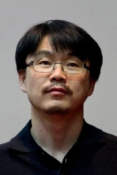 郑址宇