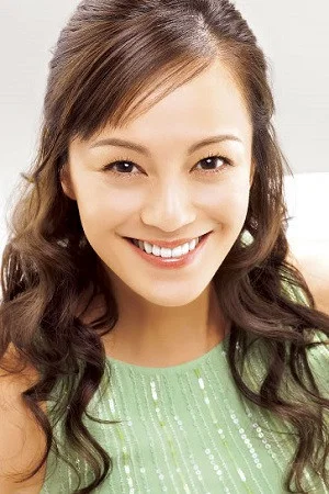 牧濑里穗