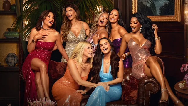 The Real Housewives Ultimate Girls Trip 剧照 8